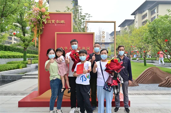 1662631567682910.png 国宝红瞰提前9个月满分交付3.png